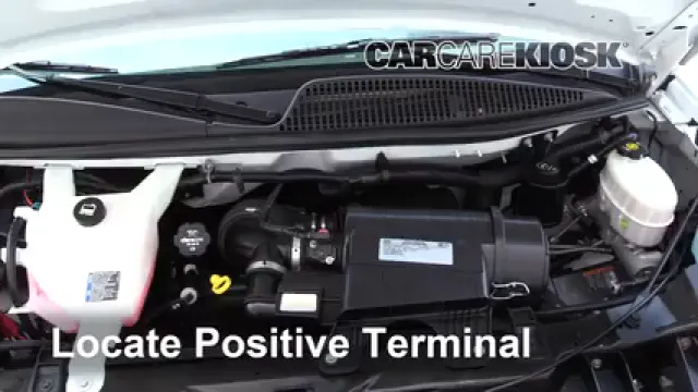 2017 GMC Savana 2500 4.8L V8 FlexFuel Extended Cargo Van Batería Encendido de puente